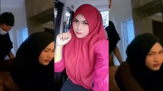 Bokep Indo Jilbab Kesakitan Disodok Kontol Gede