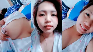 Bokep Indo Kak Cellsa Kelihatan Utingya live Bling2