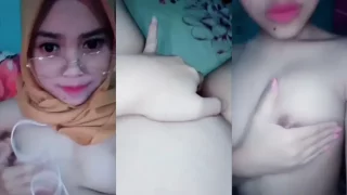 Bokep Indo ABG Hijab Bekacamata Montok Bugil