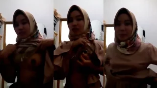 Bokep Indo Guru Hijab Pap Tetek Buat Selingkuhan